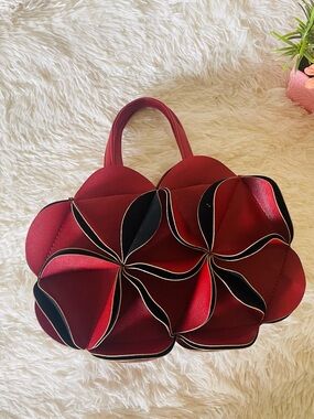 Verano Hill Red Floral Sculpted hand Bag - Women Bags